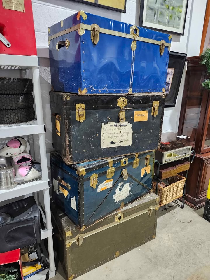 Vintage Storage Trunk