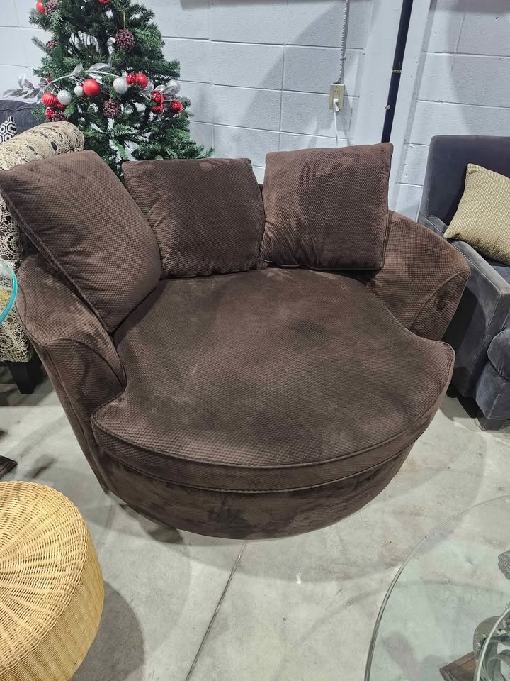 Oversized Round Nest Chair - Chocolate Brown