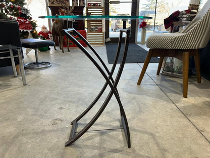 Dainolite End Table - Tempered Glass