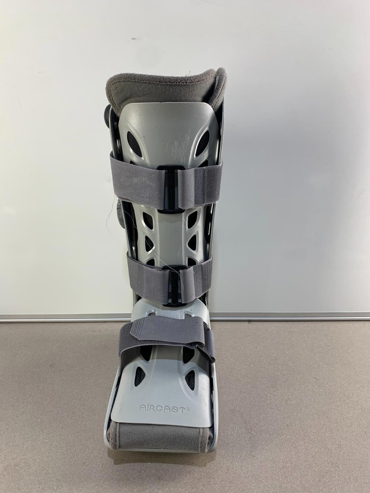 Attelle de marche Aircast / Botte de marche – Taille moyenne Envoyer