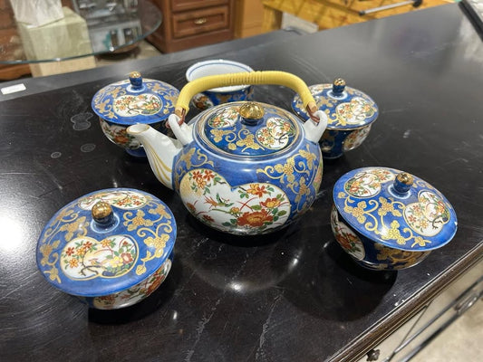 VINTAGE Traditional Japonese Tea Set