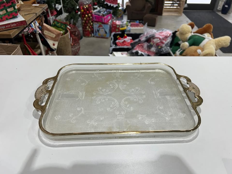 Plateau de service vintage Jeanette en verre façon harpe lyre avec dorure à l’or