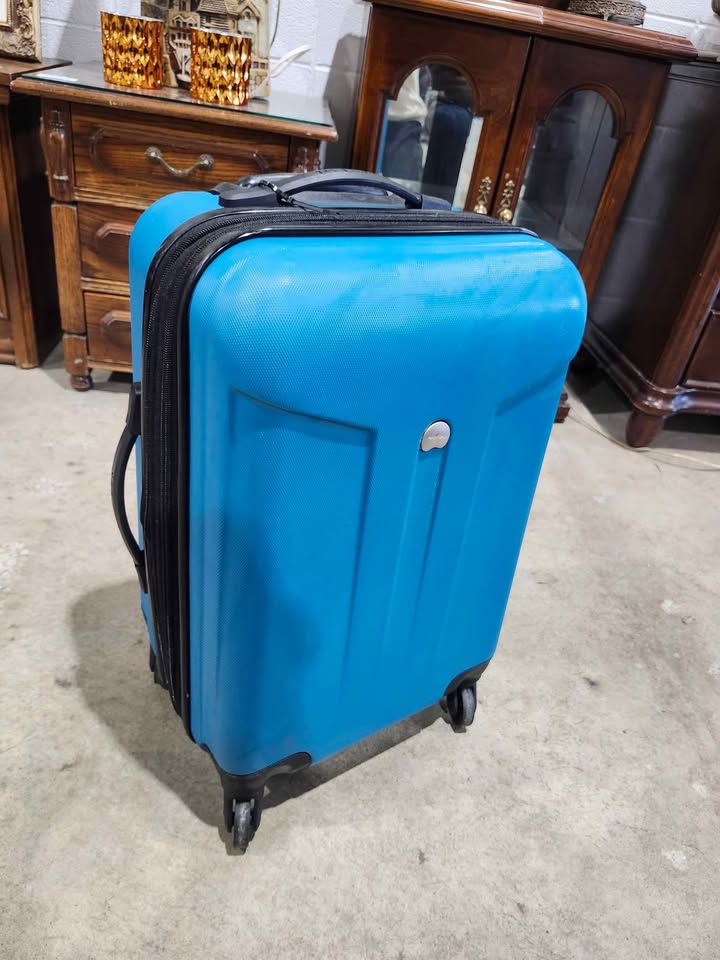 Delsey Hand Luggage