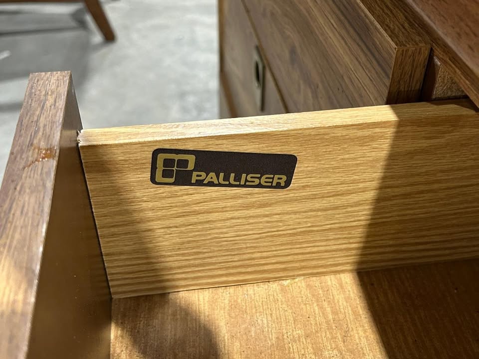 Blonde Palliser Dresser