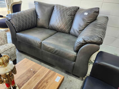 Reduced! Ashley Leather Betrillo Loveseat