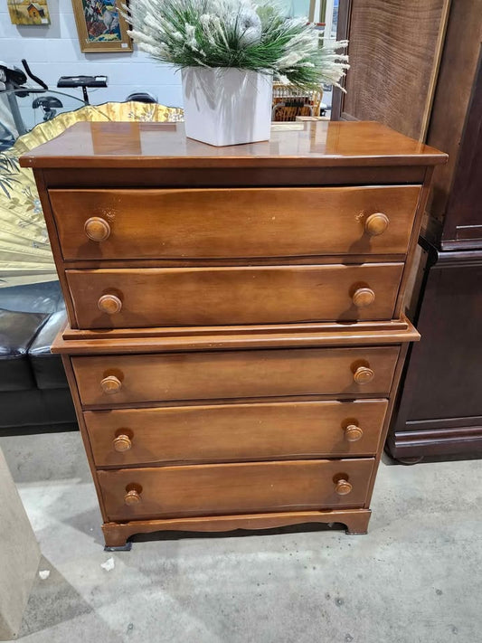 Vintage Kroehler Dresser