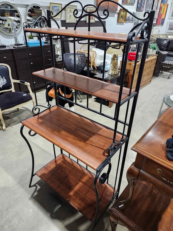 Large Wrought Iron/Wooden Bakers/Wine Rack