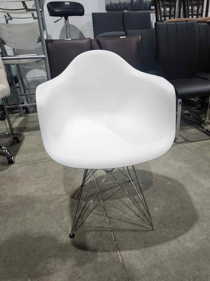 Eiffel Moulded White/Chrome Chair