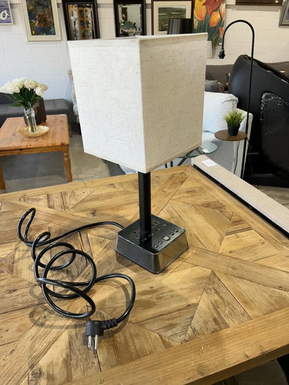 Smart Table Lamp - 4 USB ports and Power Outlets