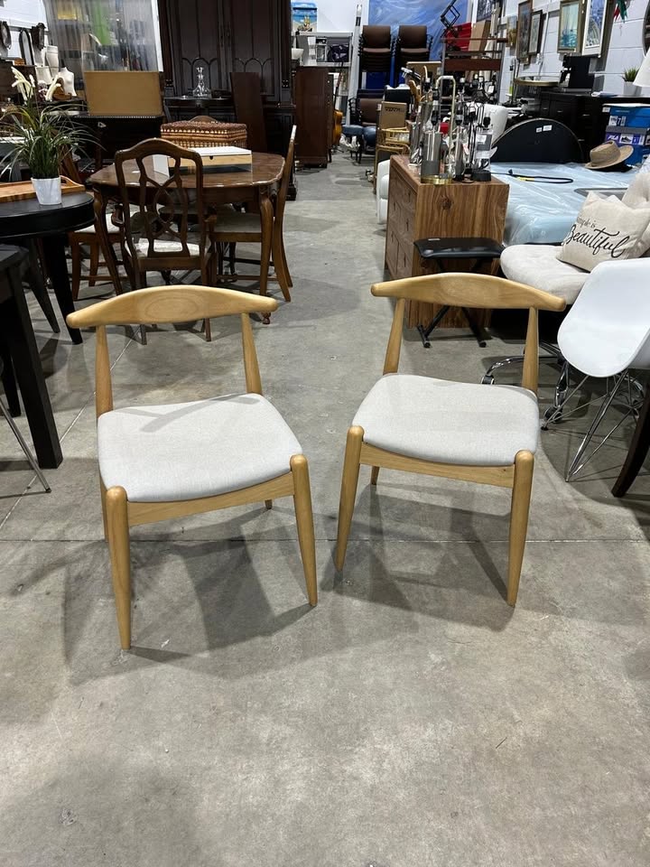 Mid-century upholstered dinning chairs - 2 available