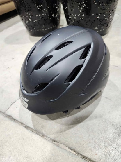 New! GIRO Snow Helmet - Large