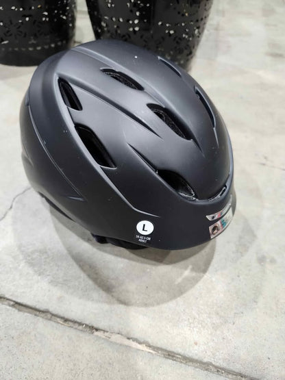 New! GIRO Snow Helmet - Large