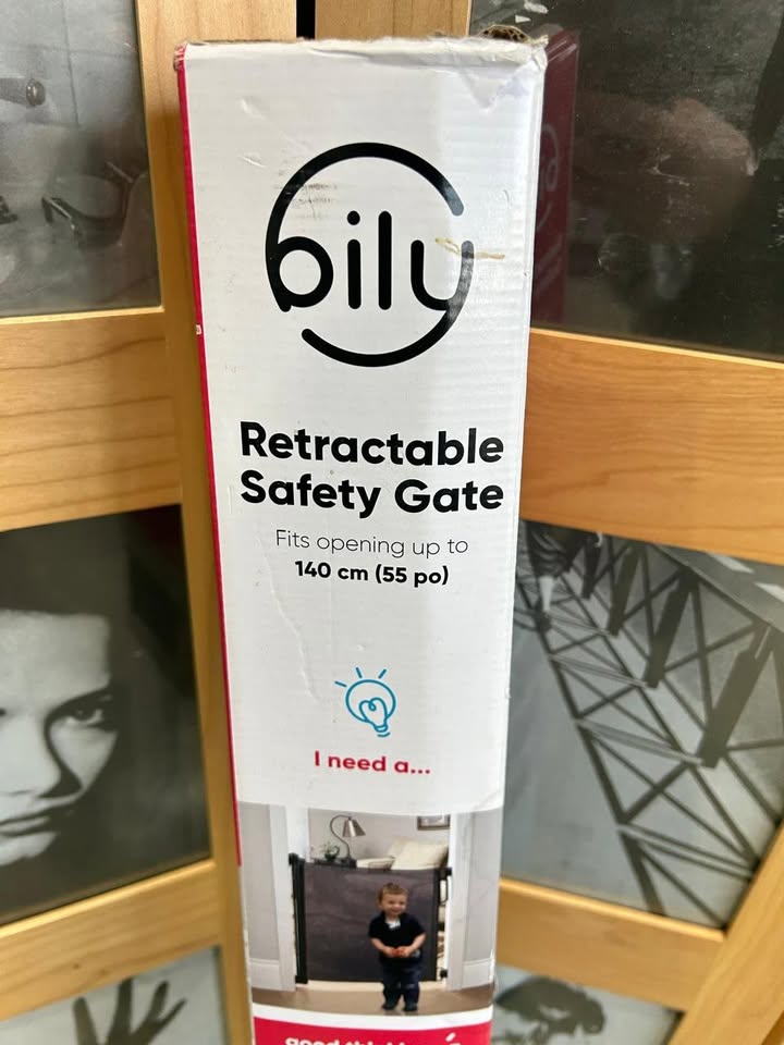 Retractable Safety Gate