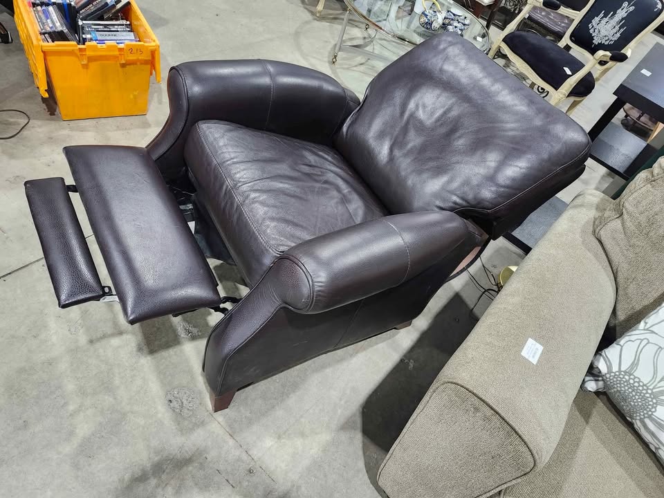 Fully Reclining Leather Armchair