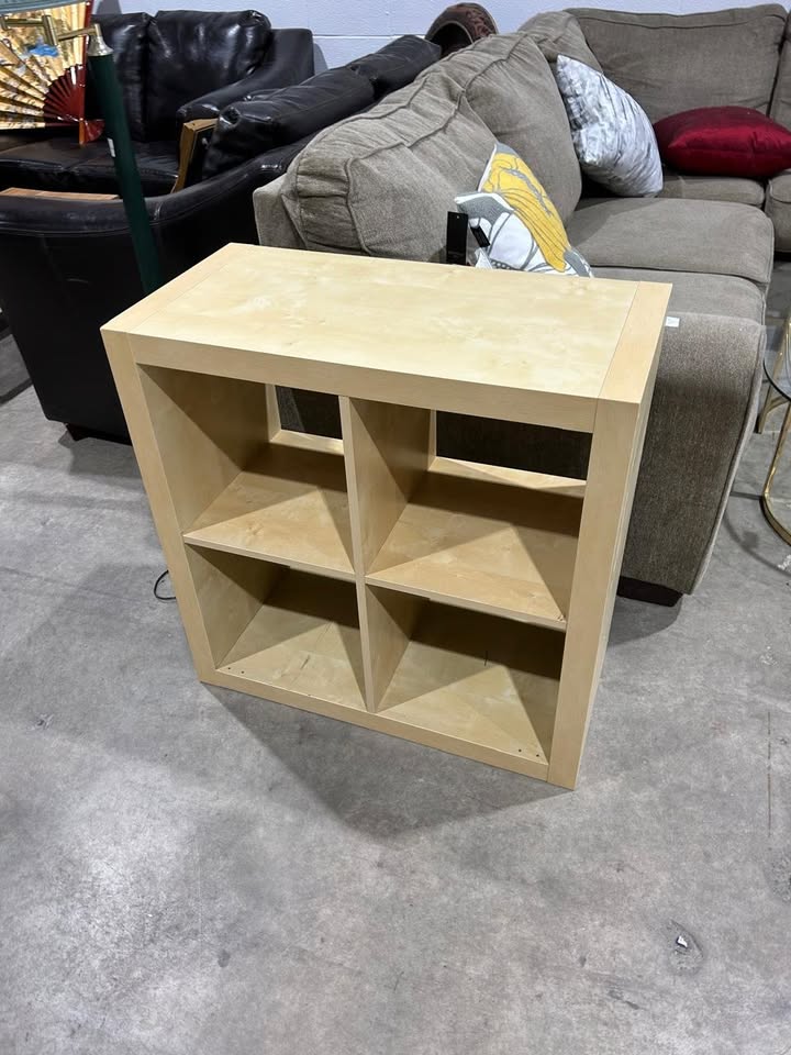 IKEA Kallax 4 box