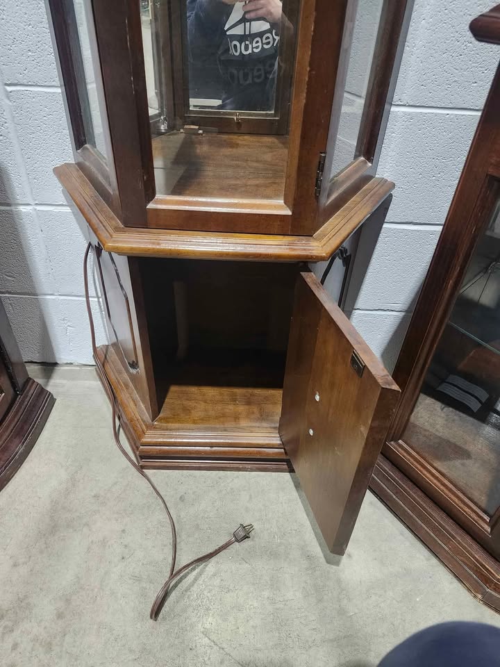 Vintage Curio Cabinet w/ Glass Shelves & Light