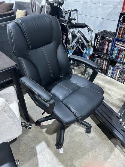 Office/Desk Faux Leather Chair