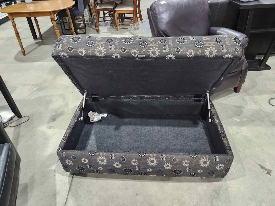 Unique Pattern Fabric Storage Ottoman