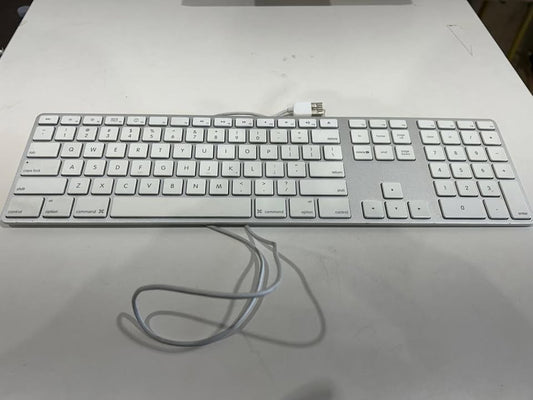 Apple Slim Wired USB Keyboard with Numeric Keypad (2007)