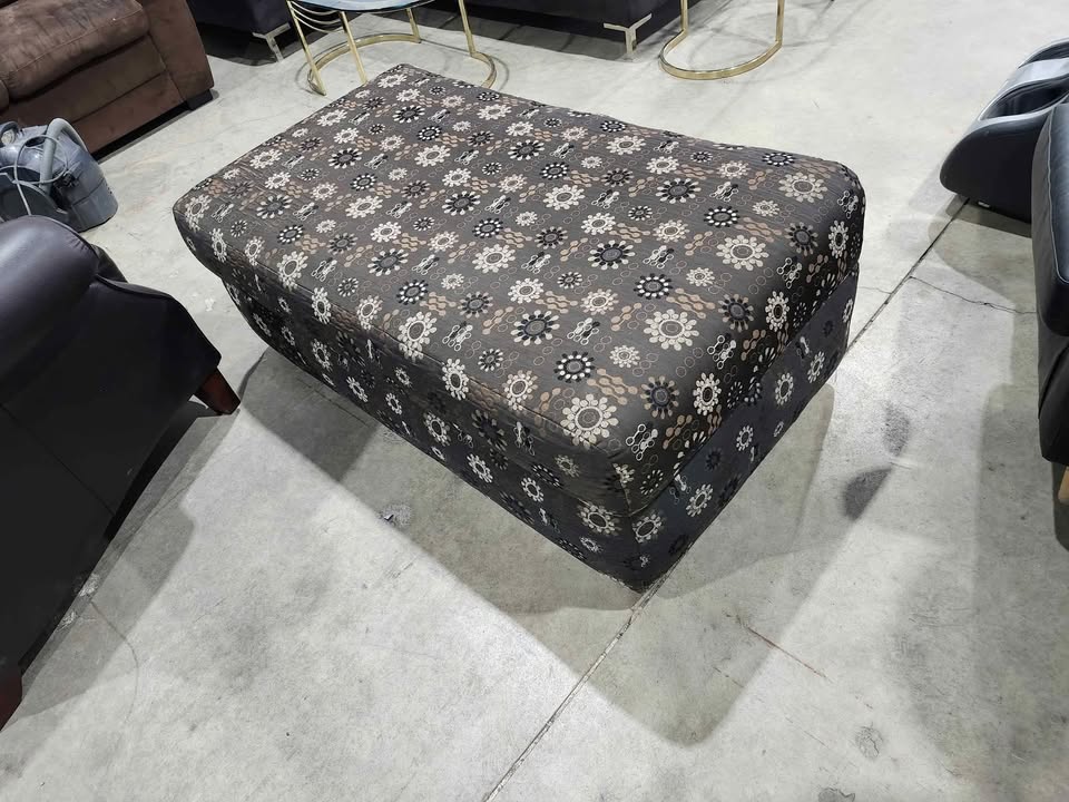 Unique Pattern Fabric Storage Ottoman