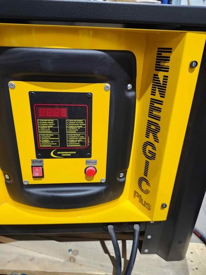 TST-D Series Digital 48v 100A 3-Phase Battery Charger (550AH)