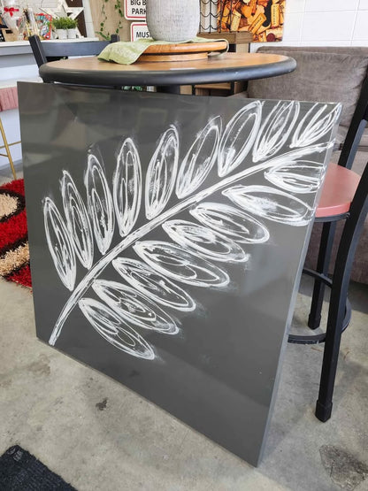 Glossy Acrylic Leaf Canvas 40"