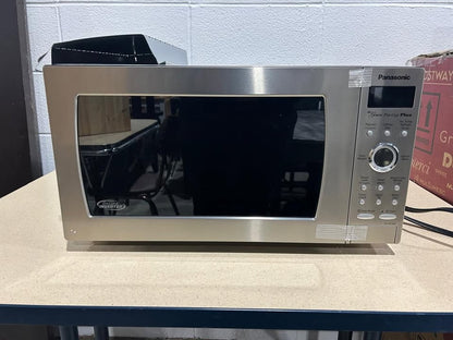 The genius Prestige PLUS - Panasonic Microwave/Oven
