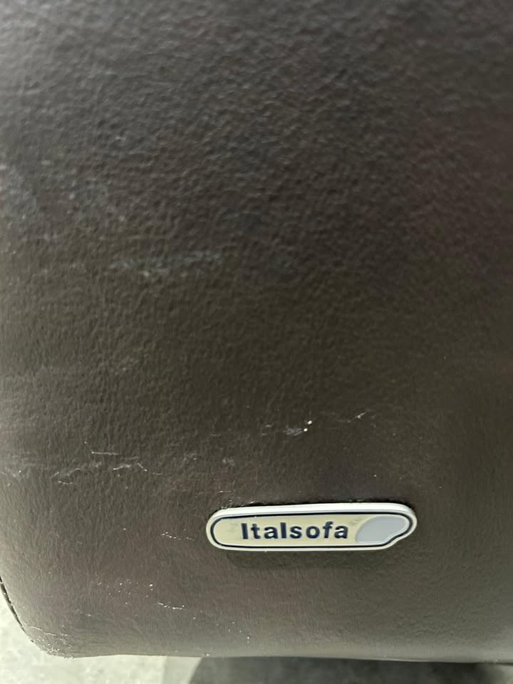 Italsofa Brown Leather Swivel Chair