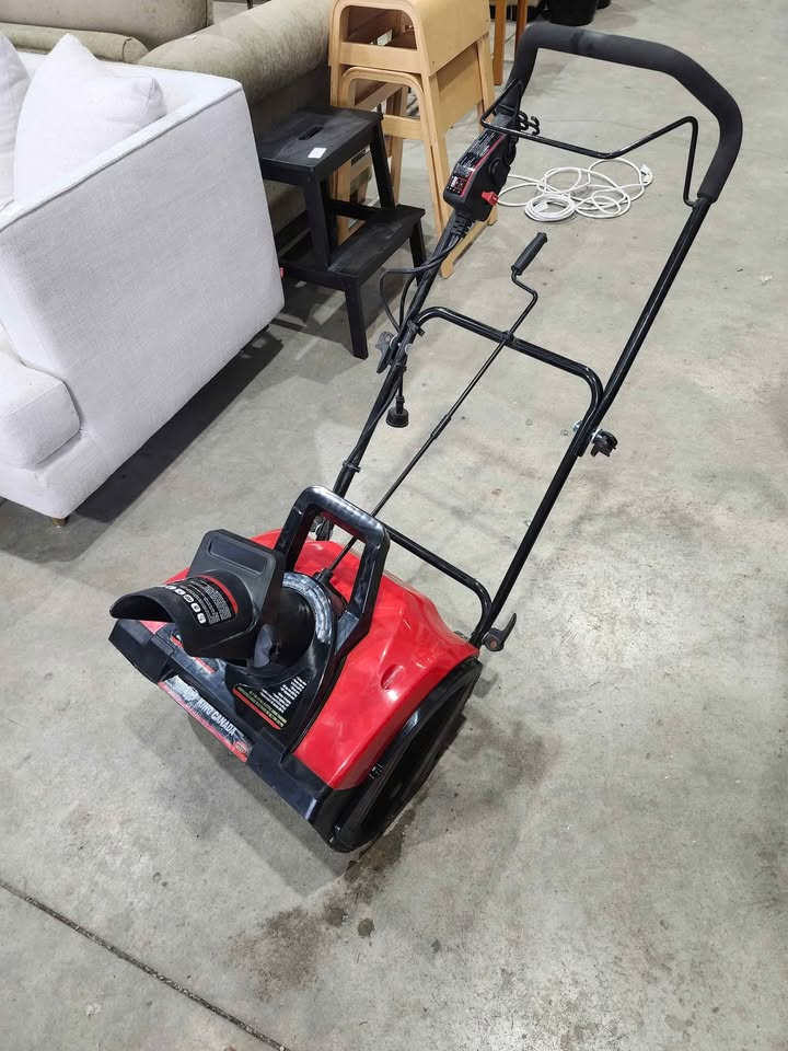 King Canada 18-Inch Electric Snow Thrower – 13A with LED Light