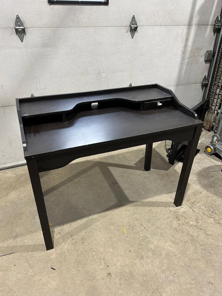 IKEA Gustav Black/Brown desk