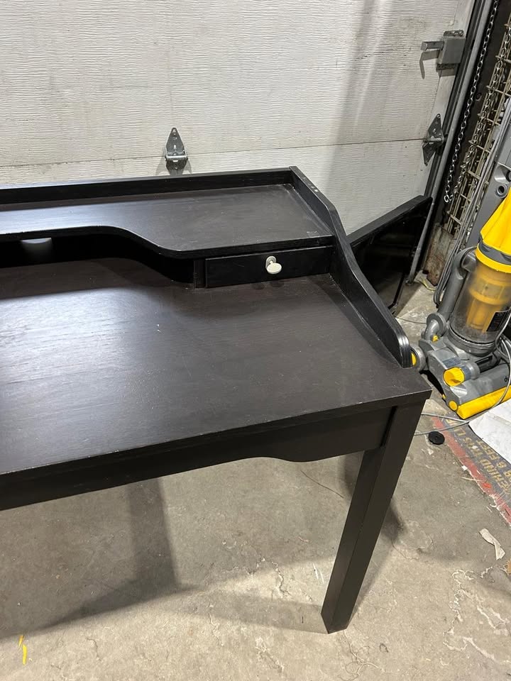 IKEA Gustav Black/Brown desk