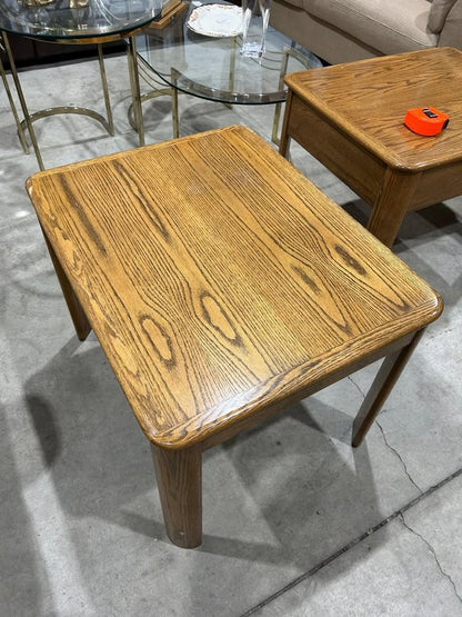 Huppe - Oak Side/End Table