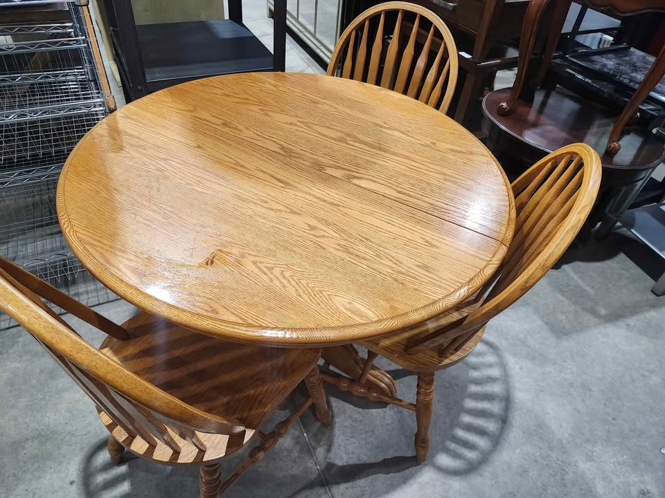 Solid Wooden Round Dining Table + 3 Chairs - Made In Canada