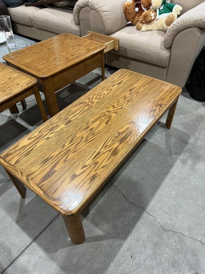 Huppe - Oak Coffee Table