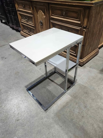 Bellini C Shaped Table With Shelf - White