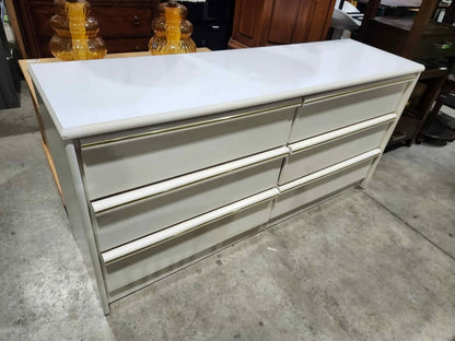 White/Cream Lacquered 6 Drawer Dresser