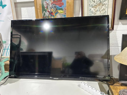 HITACHI LCD TV 55' with remote