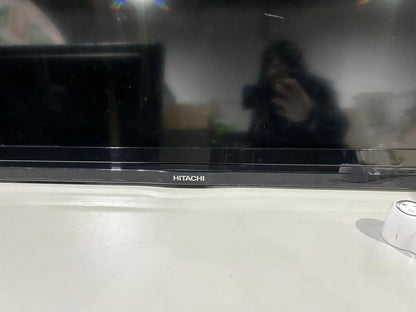 HITACHI LCD TV 55' with remote