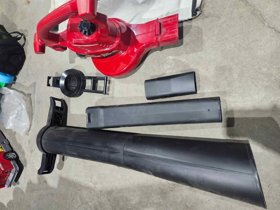 Toro Ultra 260 MPH 340 CFM 12 Amp. Electric Handheld Leaf Blower/Mulcher/ Vacuum