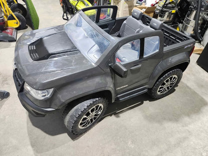 Rollplay Chevrolet Colorado 12V Electric Mini Ride-On Toy Car 3-6 Years (Needs Battery)