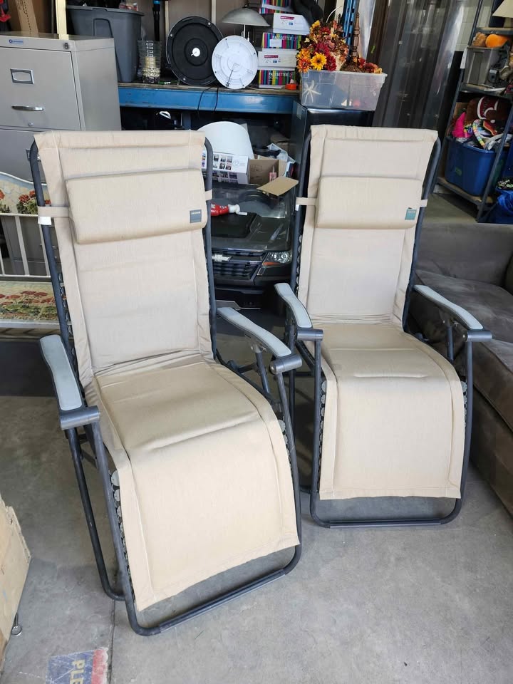 Lafuma Zero Gravity Outdoor Steel Framed Lawn Recliner Chair - 2 Available
