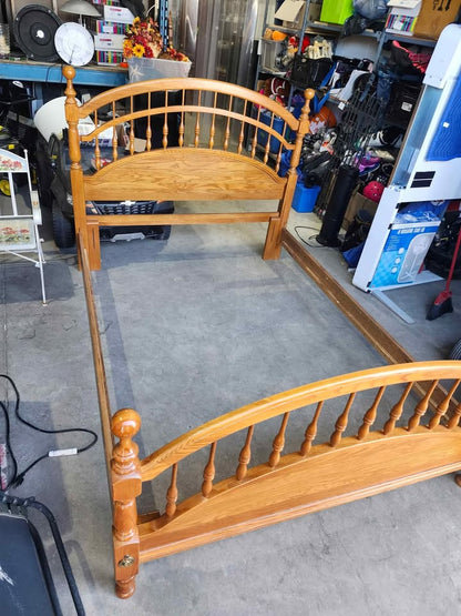 Solid Wooden Adjustable Queen/Double Bed Frame