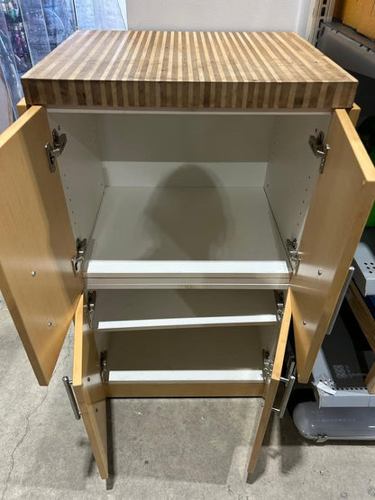 Kitchen Cabinet/Island