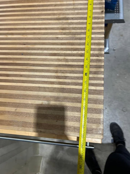 Kitchen Cabinet/Island