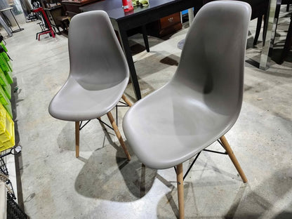 Structube Eiffel Mid-Century-Modern Dining Chair - 2 Available