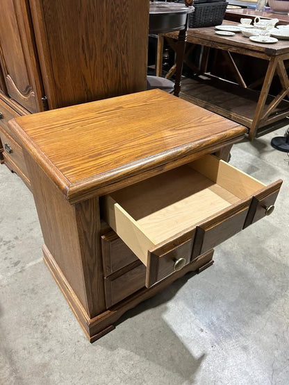 Vintage Oak Nightstand with Three Drawers