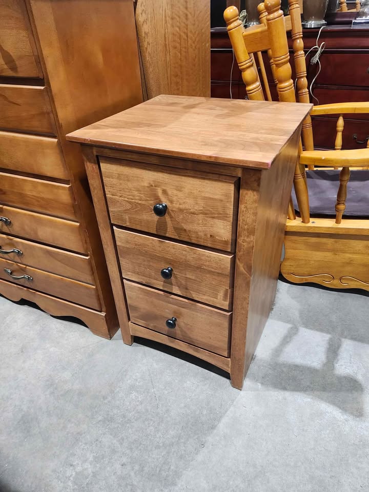 Tall 3-Drawer Nightstand