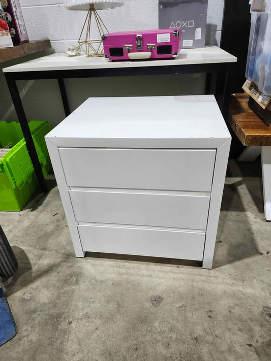 Glossy White 3 Drawer Nightstand