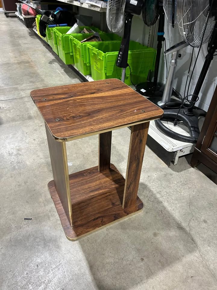 Side/End Table - Golden accents