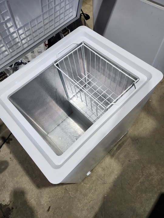 Danby White Chest Freezer - 3.6 cu.ft